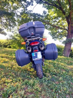 Motocykl Honda Varadero XL 1000 - 3