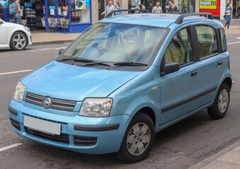 PŮJČOVNA AUT FIAT PANDA FOODORA - 3