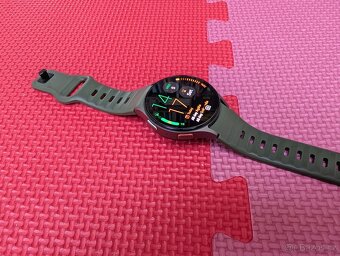 Prodám Samsung Galaxy Watch 7 44mm s bohatým příslušenstvím - 3