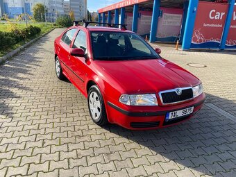 Škoda Octavia 1.6i tour - 3