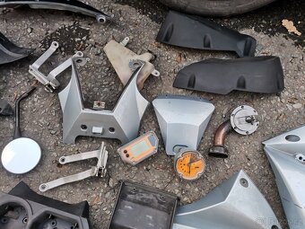 KTM 950 Adventure NÁHR. DÍLY - 3