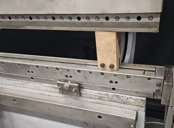 Lisy - ohraňovací   CNCL K 170 3100 TS1 - 3