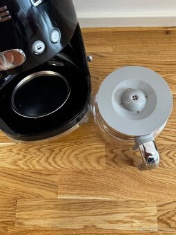 Kávovar na filtrovanou kávu Smeg 50's Retro Style DCF02BLEU - 3