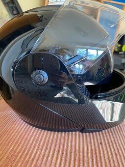 Výklopná helma - 3