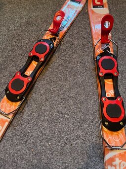 Krátké sjezdové lyže - 3