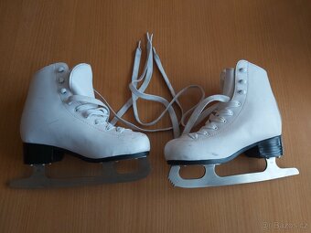 Dívčí brusle 35 - 3