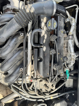 Mazda 2 r.v.2005 - 3