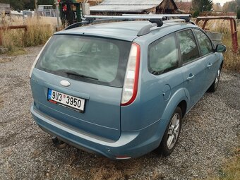 Ford Focus II Combi 1,6 - 3