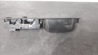 Spínač / ovladač oken VW, Škoda - 3