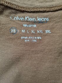 Dívčí tričko Calvin Klein XS - 3