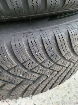 Zimni pneu+plechové disky 5x114.3 nissan - 3