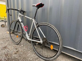 B - TWIN triban 100 - 3