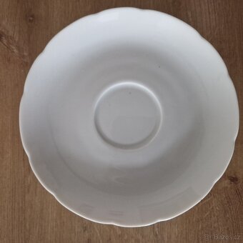 4 malé talířky pod hrneček - 3