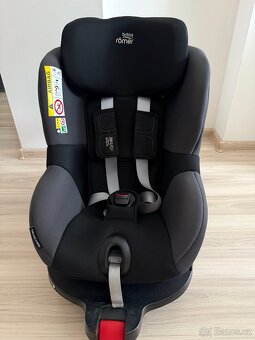 Britax Römer Dualfix M i-Size - 3