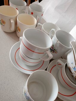 PORCELÁN S PŮDY - 3