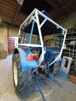Prodám zcela plně funkční traktor Zetor Super 35. - 3