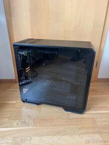 Be Quiet Dark Base 700 - 3