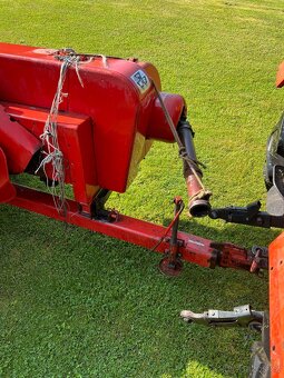 Lis na balíky- Massey Ferguson - 3