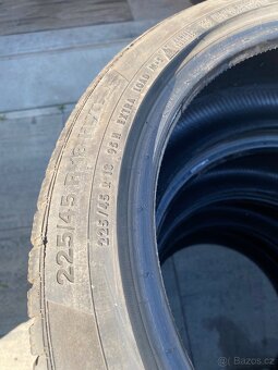 Zimní pneu Continental 225/45 R18 95H XL – vzorek 90%, TOP - 3