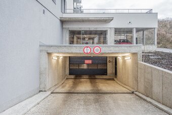 Garážové stání Čerpadlová 1034/2, Praha — Vysočany - 3