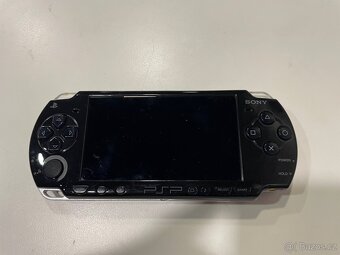 Sony PSP-2004 černé + 3 hry - 3