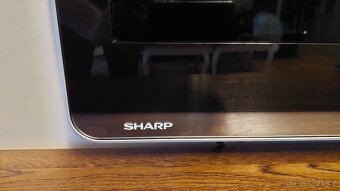 LCD TV Sharp Aquos Quattron 120cm 100Hz - 3