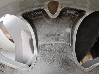 Kola bmw r18 - 3