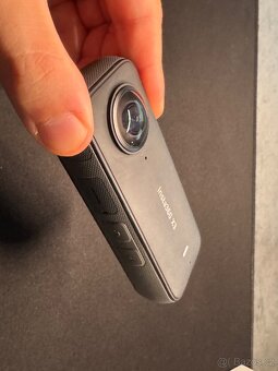 Insta 360 kamera - 3