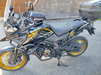 Suzuki V strom 1050 XT - 3