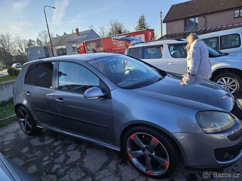 Volkswagen Golf V 1.9TDI 66kW, 2 sady kol, ALU 18" - 3