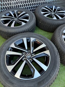 Volkswagen Tiguan II - TOP ZIMNÍ SADA 235/55 R17 ORIGINÁL - 3