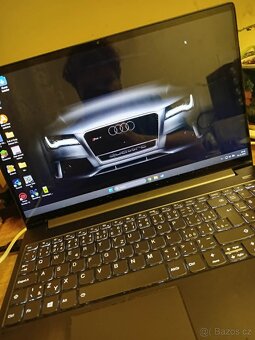 Lenovo Yoga S740 - 3