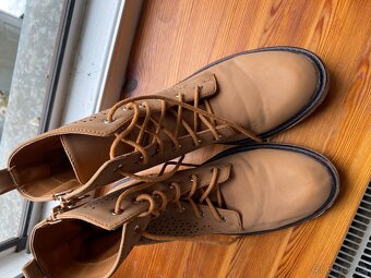 Boty na prodej - 3