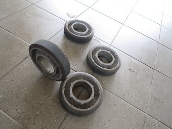 4 kolečka pr. 18 cm. - 3