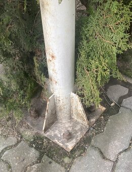2x sloup / stožár na prapory 5m - 3