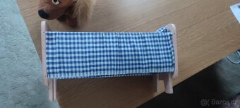 Postýlka pro panenku retro,včetně dekorace - 3