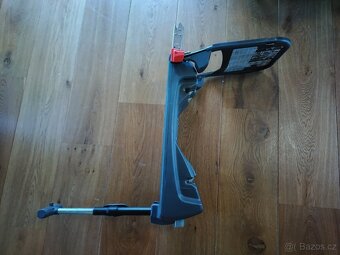 autosedačka + isofix - 3