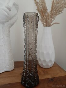 Kouřová váza z lisovaného skla - Crystalex, Nový Bor - 3