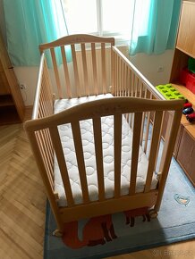 Kvalitní dětská postýlka Pali dub masiv. PC 12.500,- - 3