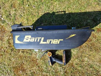 Zavážecí loďka Baitliner + transportní taška - 3