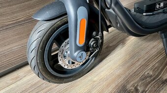 Koloběžka Ninebot by Segway F2E - 3