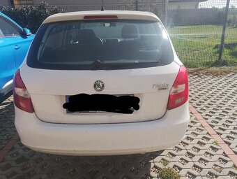 Prodám škodu fabia na náhradní díly - 3