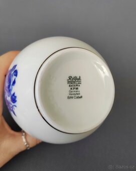 Okouzlující porcelánová váza od Royal KPM z Echt Cobalt - 3