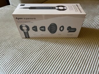 Dyson Supersonic šedý/silver - 3