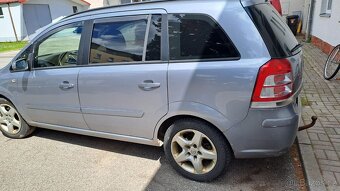 Opel Zafira - 3