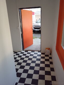 Nebytový prostor k pronájmu - 3