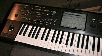 Korg Kronos 61 s příslušenstvím a OVP - 3