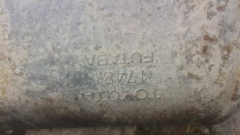 Toyota RAV4 I XA10, 1. generace
Tlumic - 3