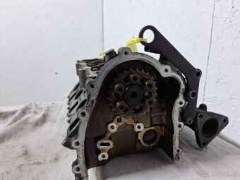 Hlava válců 3.0 TDI AUDI A4 B7 A5 A6 A8Q5 VW TOUAR - 3