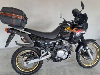 Honda NX 650 Dominátor - 3